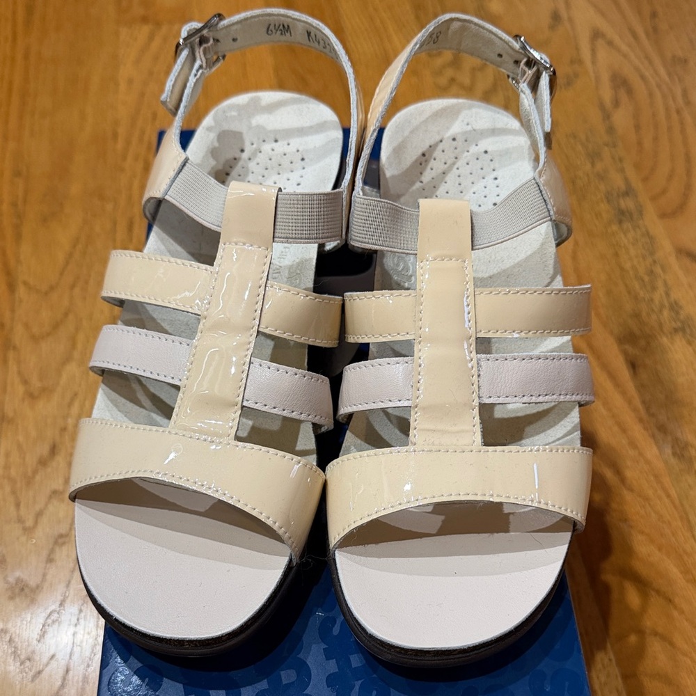 SAS Sandals in Beige and Cream (NWOT)